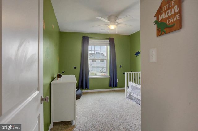 11230 CROSS FIELDS DR, Waynesboro, PA 17268