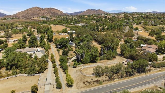 37434 Glenoaks, Temecula, CA 92592