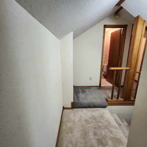 1107 W Tracy Street, Springfield, MO 65807