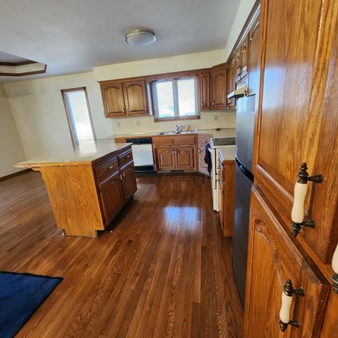 1107 W Tracy Street, Springfield, MO 65807