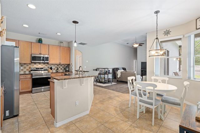 11 RAINBROOK DRIVE, Palm Coast, FL 32164