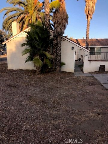 296 PALM AVE, Hemet, CA 92543
