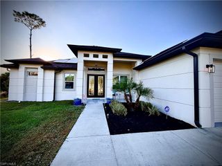5008 Gunn CIR, Labelle, FL 33935