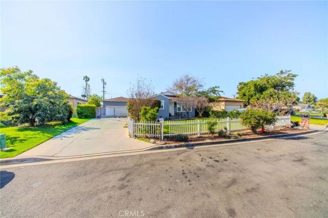 1336 Starhaven, Duarte, CA 91010