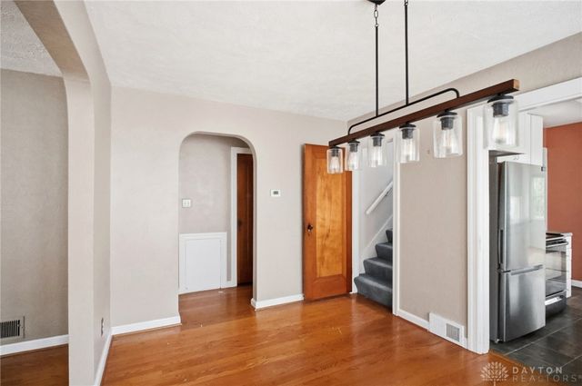1034 Croyden Drive, Dayton, OH 45420