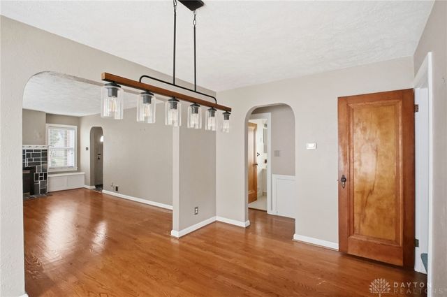 1034 Croyden Drive, Dayton, OH 45420