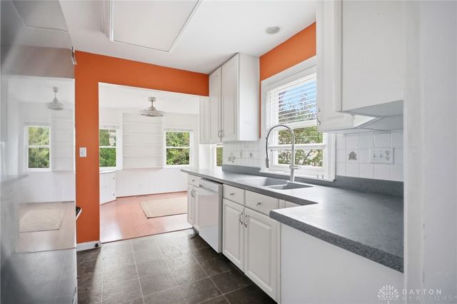 1034 Croyden Drive, Dayton, OH 45420