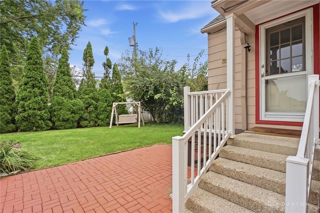 1034 Croyden Drive, Dayton, OH 45420