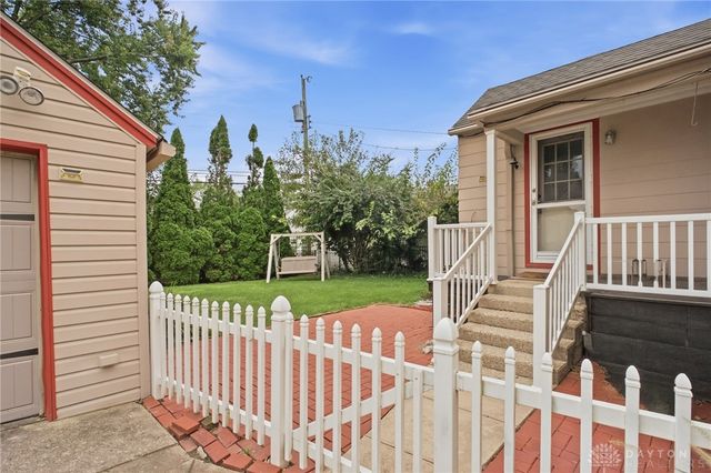1034 Croyden Drive, Dayton, OH 45420