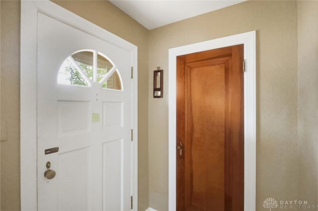 1034 Croyden Drive, Dayton, OH 45420