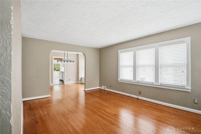 1034 Croyden Drive, Dayton, OH 45420