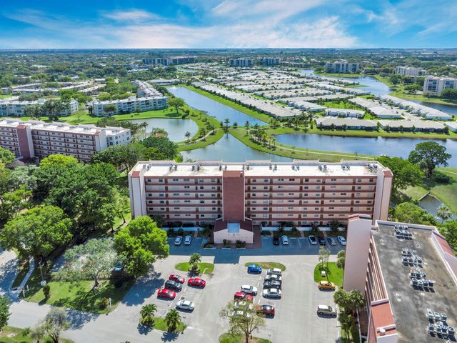 14575 Bonaire Blvd 202, Delray Beach, FL 33446