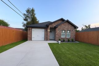 7832 Dewitt Street, Houston, TX 77028