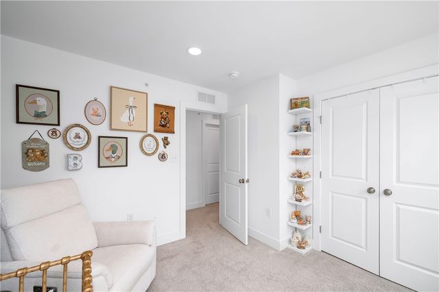 800 Gillian Ln, Cranberry Twp, PA 16066