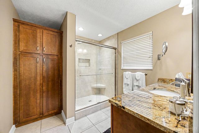 6212 Turning Leaf Way, Hamilton Twp, OH 45039