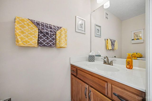 6212 Turning Leaf Way, Hamilton Twp, OH 45039