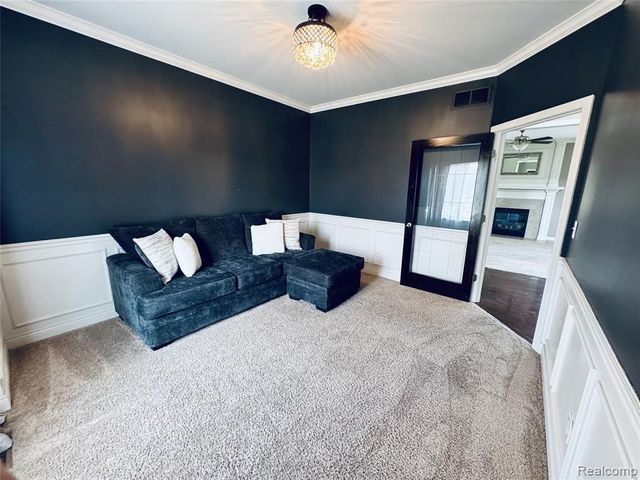 50216 Ashperton Drive, Macomb, MI 48044