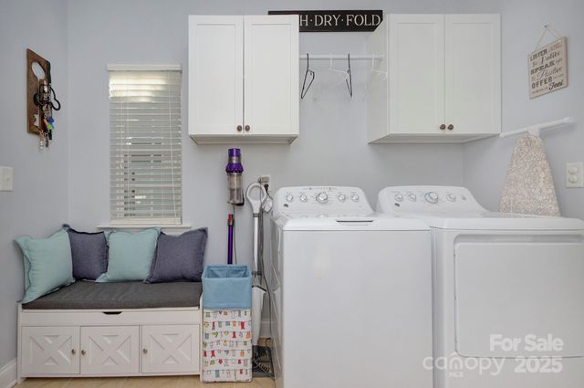 14307 Holly Springs Drive, Huntersville, NC 28078