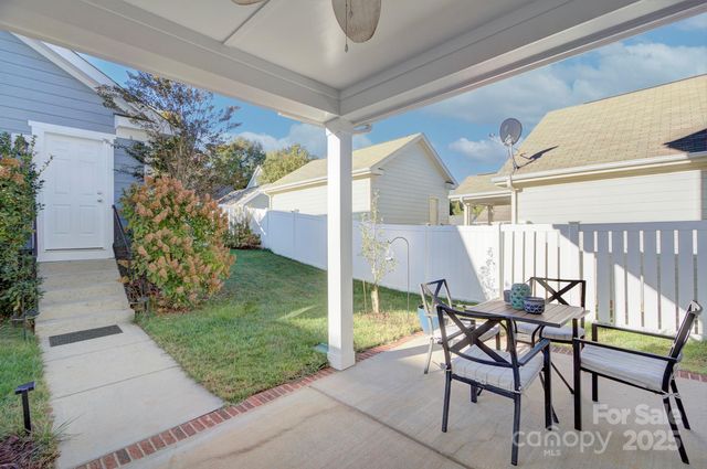 14307 Holly Springs Drive, Huntersville, NC 28078