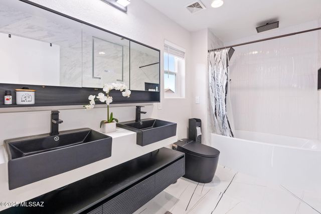 4852 E Orchard Grass Drive, Tucson, AZ 85756