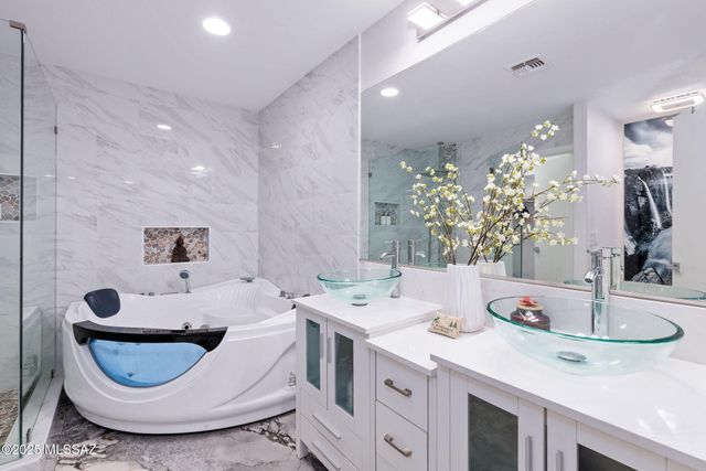 4852 E Orchard Grass Drive, Tucson, AZ 85756