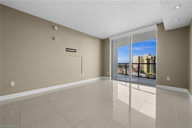 3000 Oasis Grand BLVD 1603, Fort Myers, FL 33916