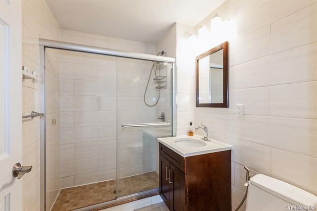 9411 65th Road 7A, Rego Park, NY 11374