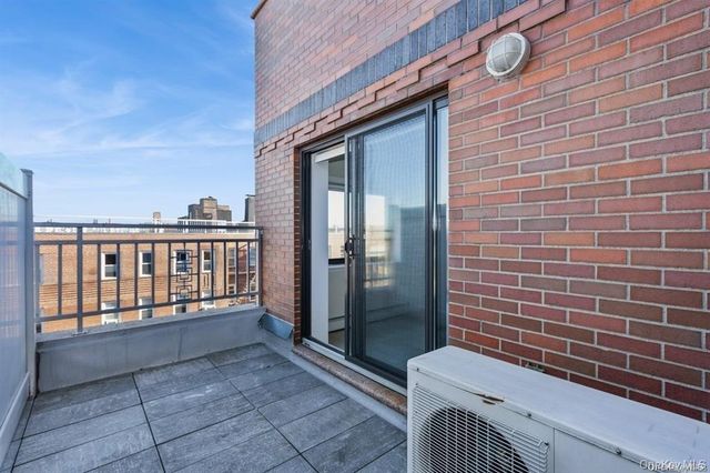 9411 65th Road 7A, Rego Park, NY 11374