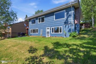 460 Vista Glen Court, Anchorage, AK 99501