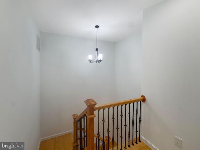 2322 SHANNON PL SE, Washington, DC 20020