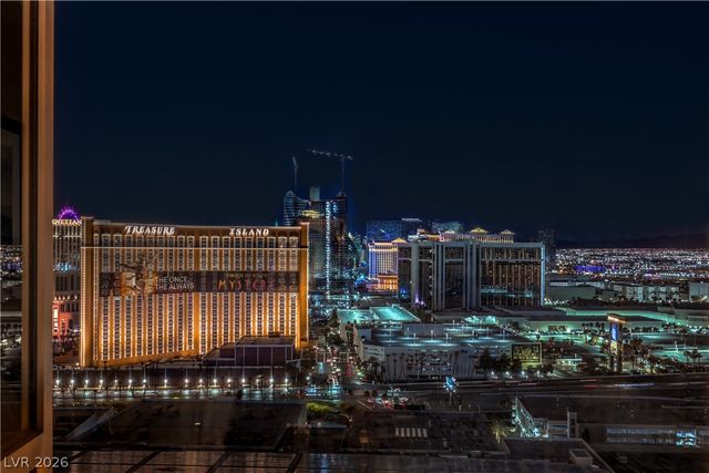 2000 Fashion Show Drive 3526, Las Vegas, NV 89109