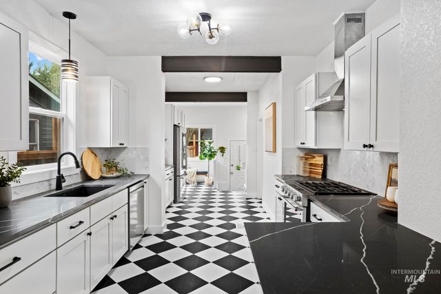 1913 W Washington St., Boise, ID 83702