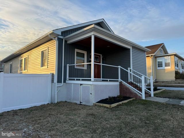 1604 CHARLOTTE AVE, Baltimore, MD 21224