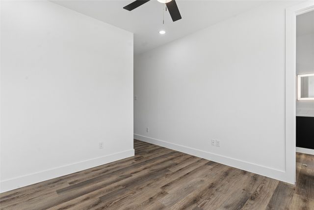 2939 Alaska Avenue, Dallas, TX 75216