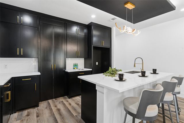 2939 Alaska Avenue, Dallas, TX 75216