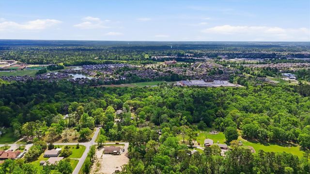 22833 Yupon Street, Porter, TX 77365