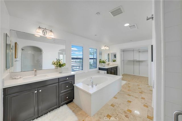 7988 Aldea, Huntington Beach, CA 92648