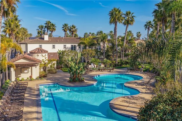 7988 Aldea, Huntington Beach, CA 92648