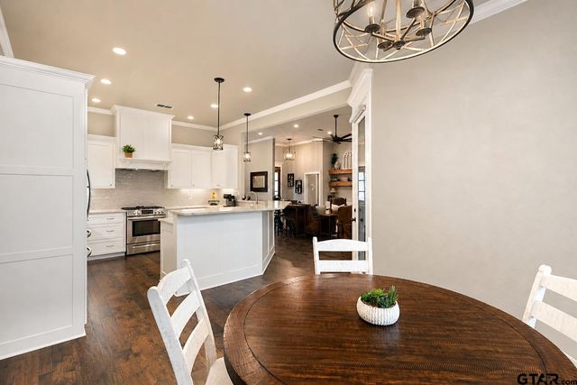 226 Sunnys Halo Blvd, Bullard, TX 75757