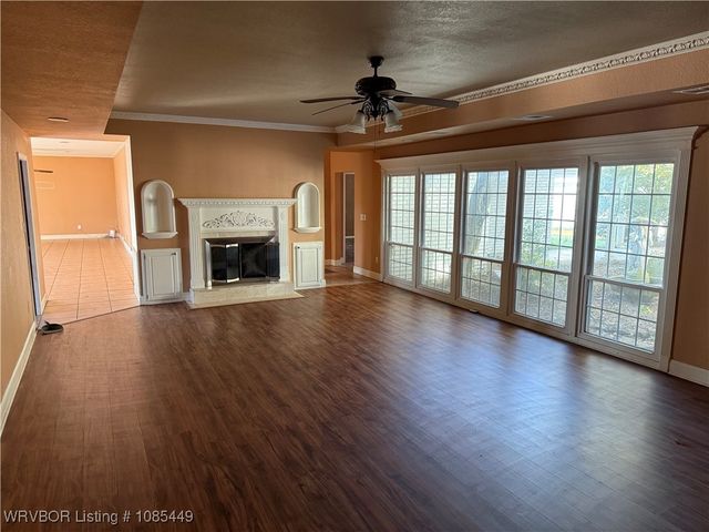 830 E Chickasaw Place, Sallisaw, OK 74955