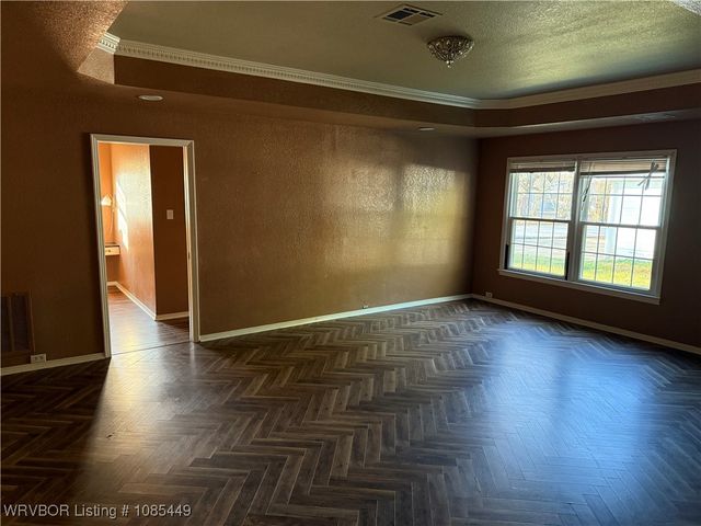 830 E Chickasaw Place, Sallisaw, OK 74955