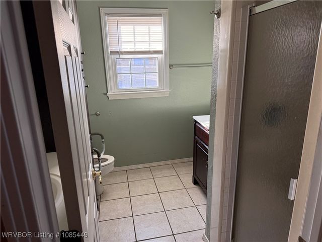 830 E Chickasaw Place, Sallisaw, OK 74955