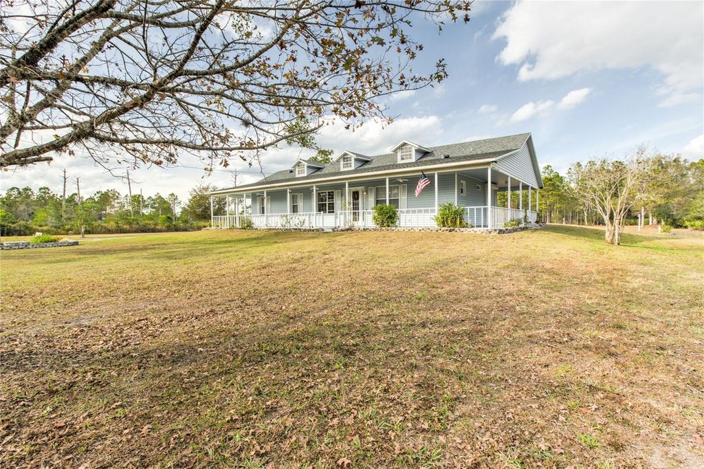 Image 4 of property listing at 20351 SABAL STREET, Orlando, FL 32833