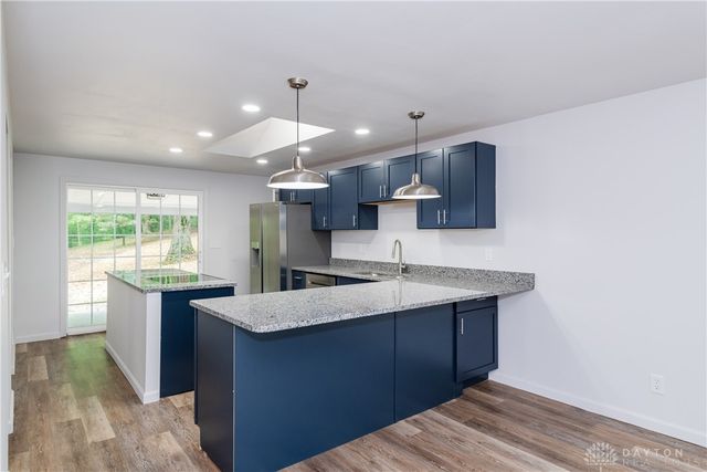 925 Spruce Drive, Springfield, OH 45504