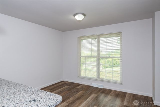 925 Spruce Drive, Springfield, OH 45504