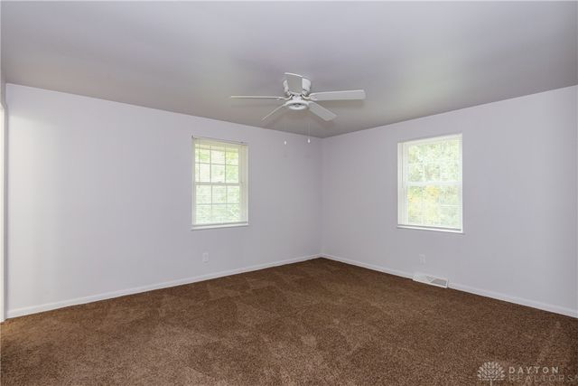 925 Spruce Drive, Springfield, OH 45504