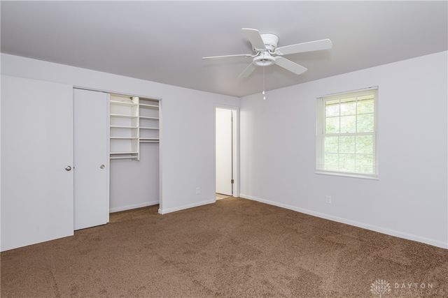 925 Spruce Drive, Springfield, OH 45504