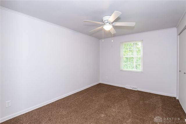 925 Spruce Drive, Springfield, OH 45504