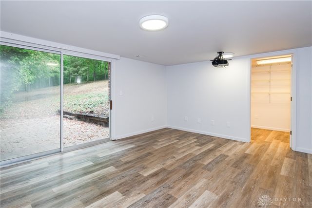 925 Spruce Drive, Springfield, OH 45504