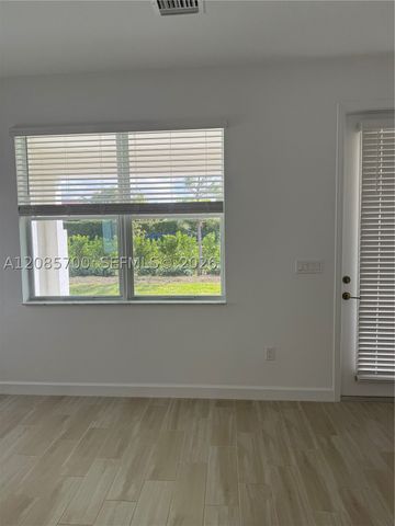 5826 Spacious Skies Way, Delray Beach, FL 33484